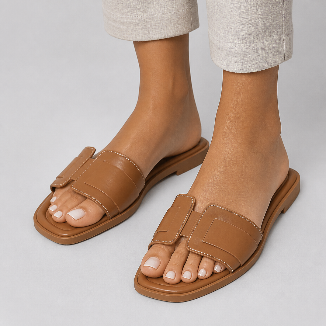Women’s Contrast-Stitch Leather Sandal Slides