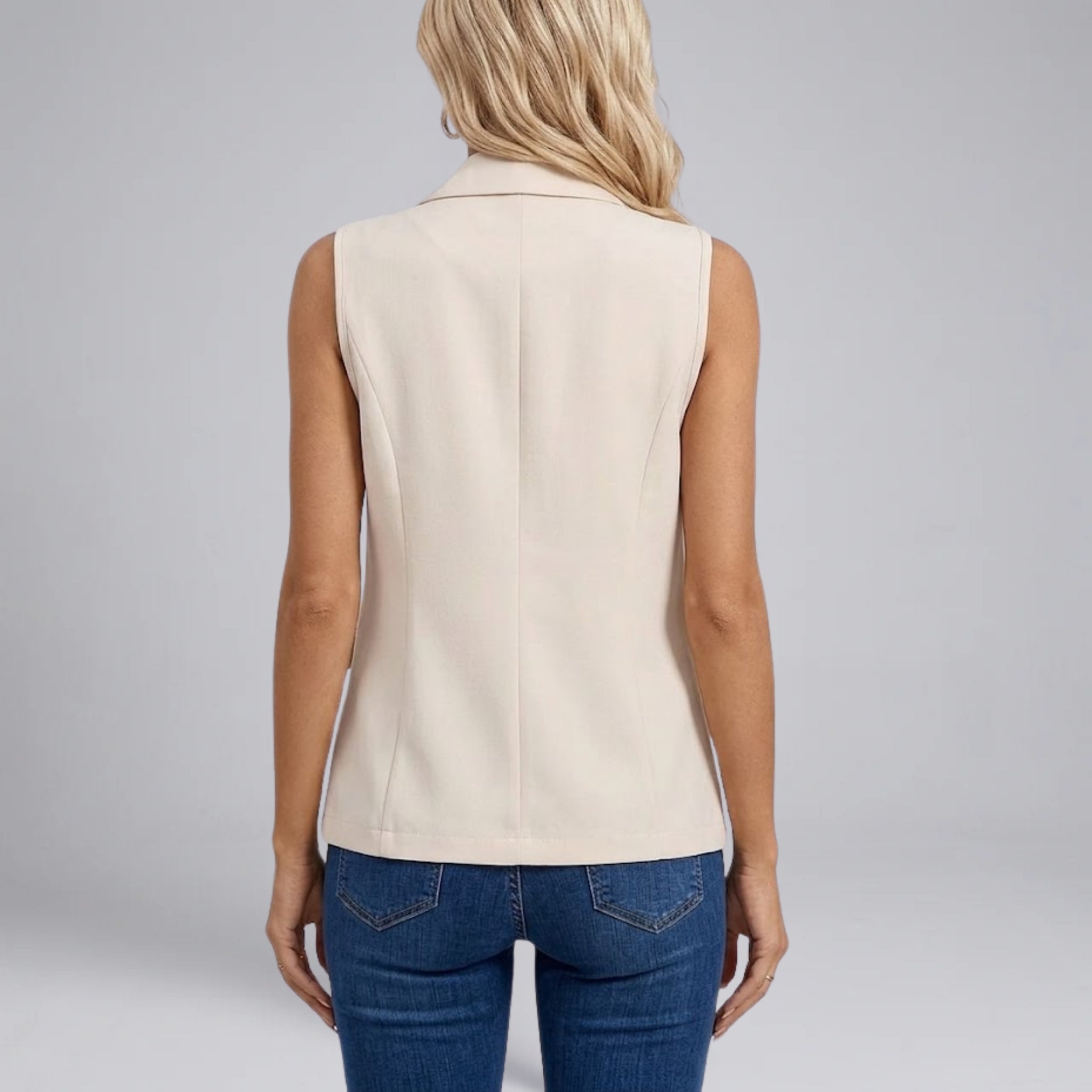 Women’s Distinguished Sleeveless Tailored Blazer
