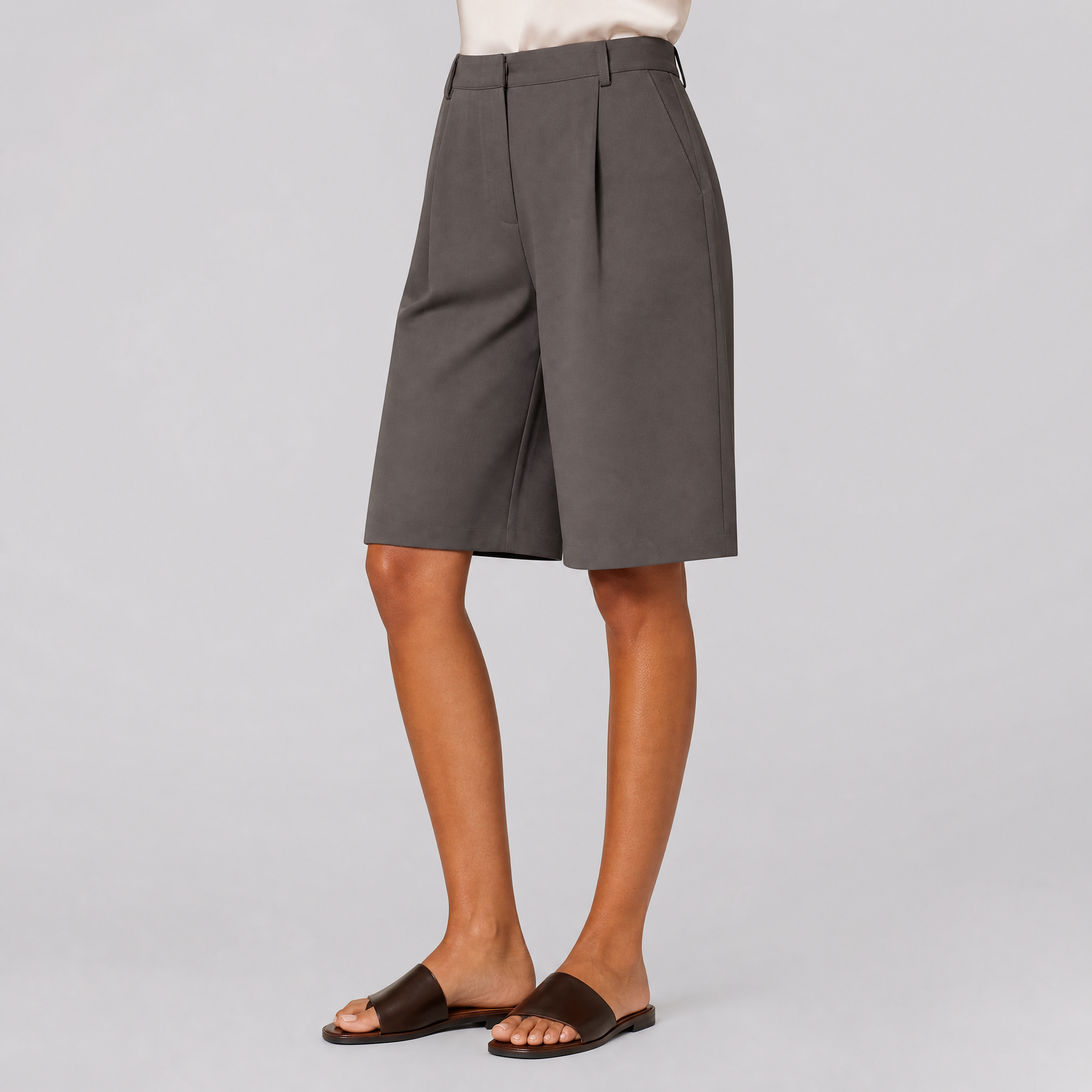 Women's Pleated Blue Bermuda Shorts – Tailored Women's Shorts
