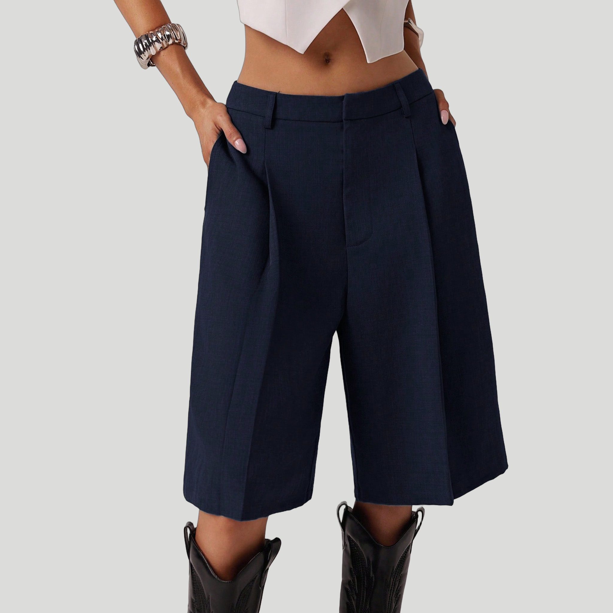Women's Pleated Wide Leg Bermuda Shorts – High Waisted Women's Shorts