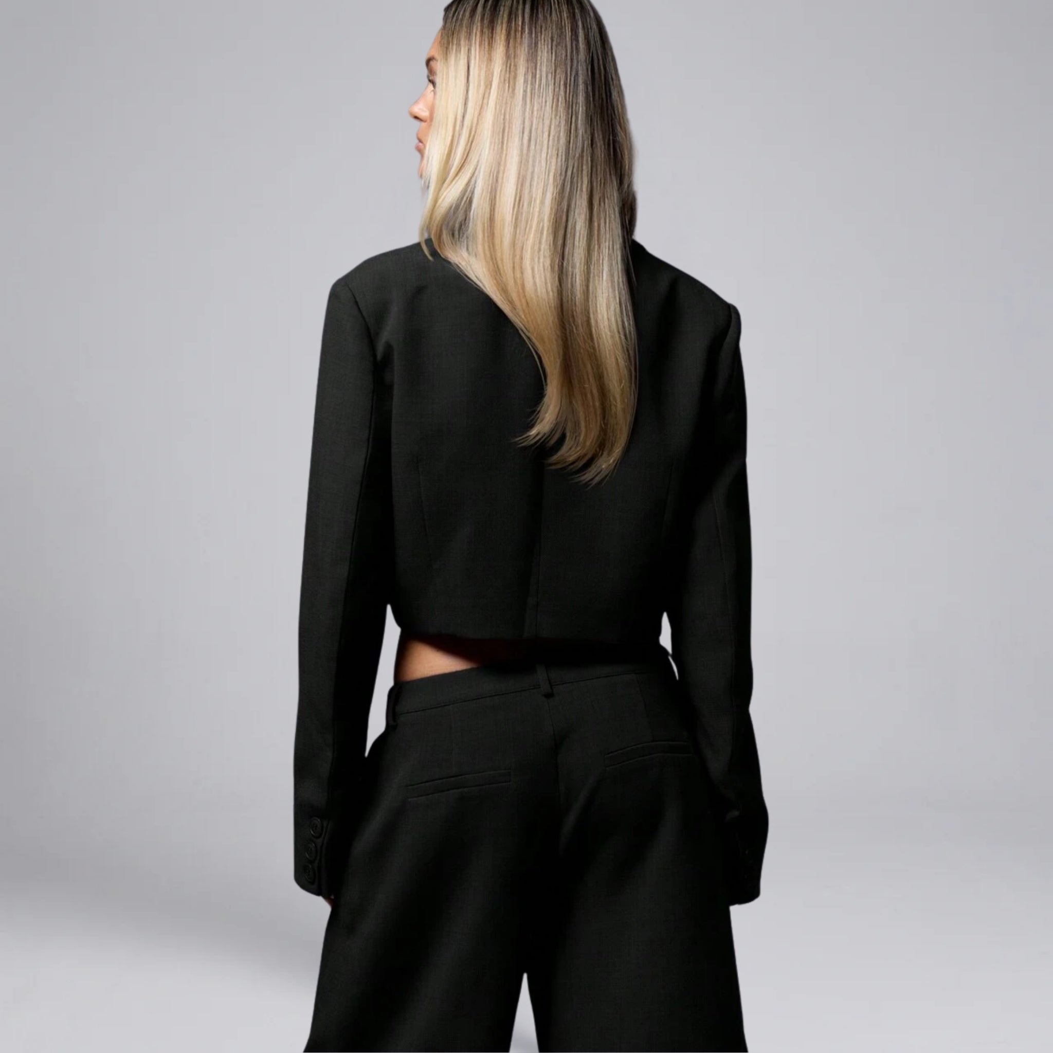 Women’s Sculptural Cropped Textured Blazer