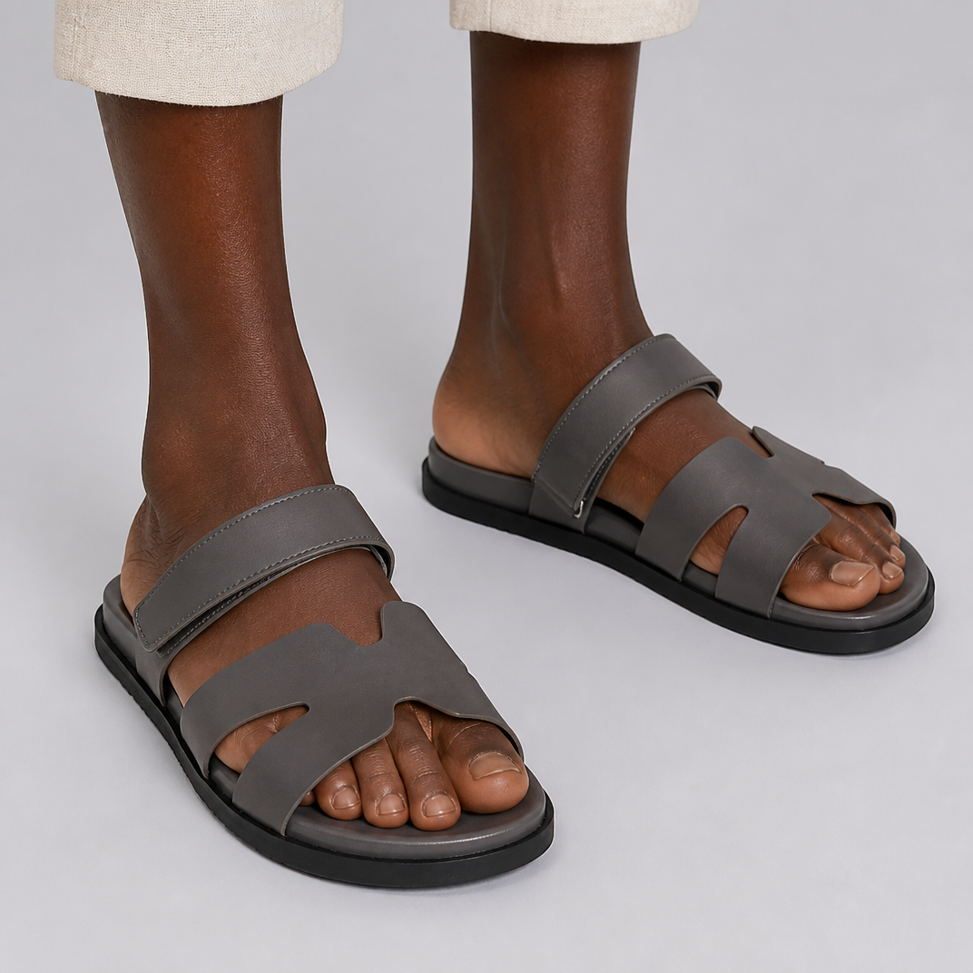 Men’s Black Cut-Out Smart-Casual Slides