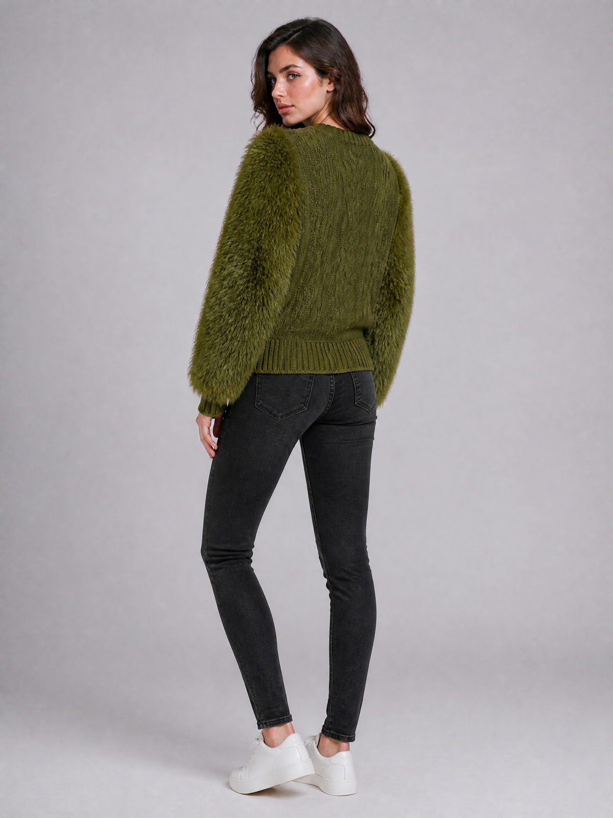 Women's Faux Fur Cable Knit Relaxed Fluffy Jumper