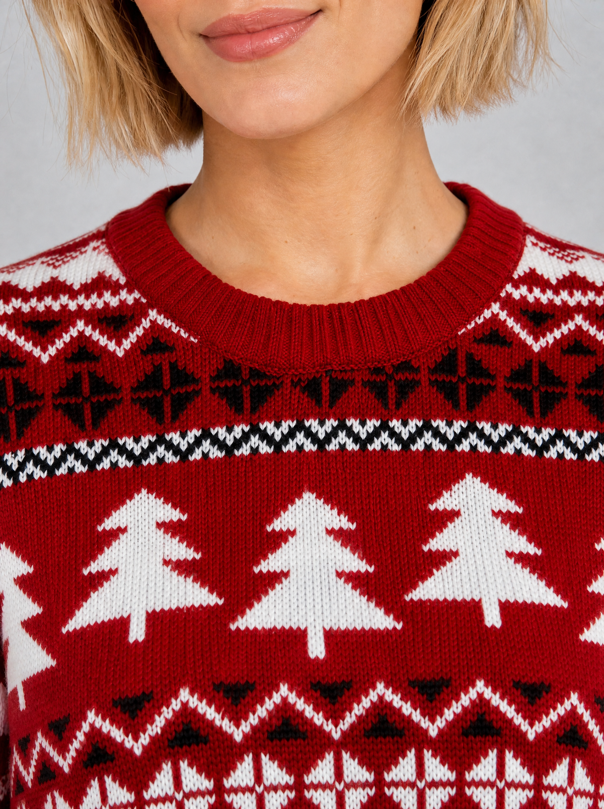 Women's Fine Knit Christmas Pattern Relaxed Crew Neck Jumper