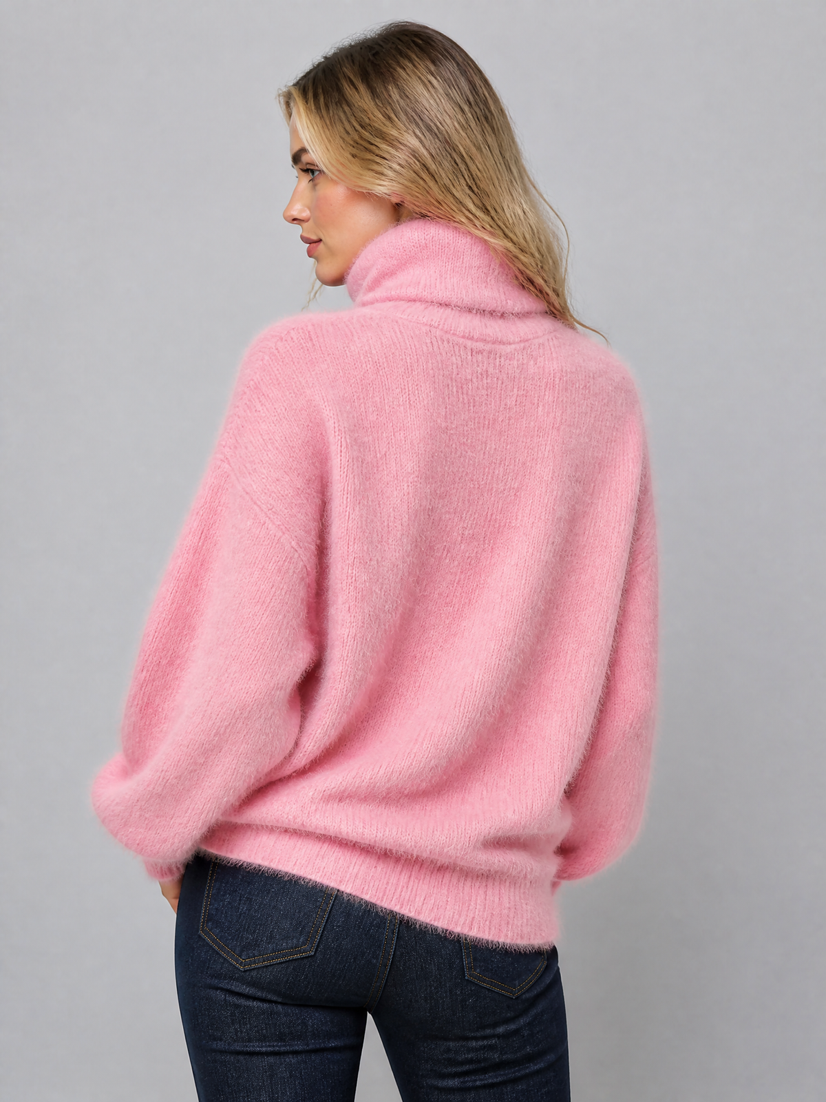 Women's Fluffy Wool Blend Relaxed Roll Neck Jumper