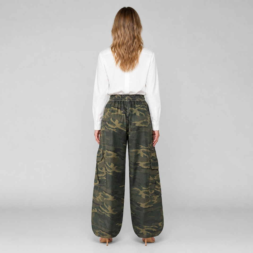 Women's High-Waisted Camo Wide-Leg Cargo Trousers