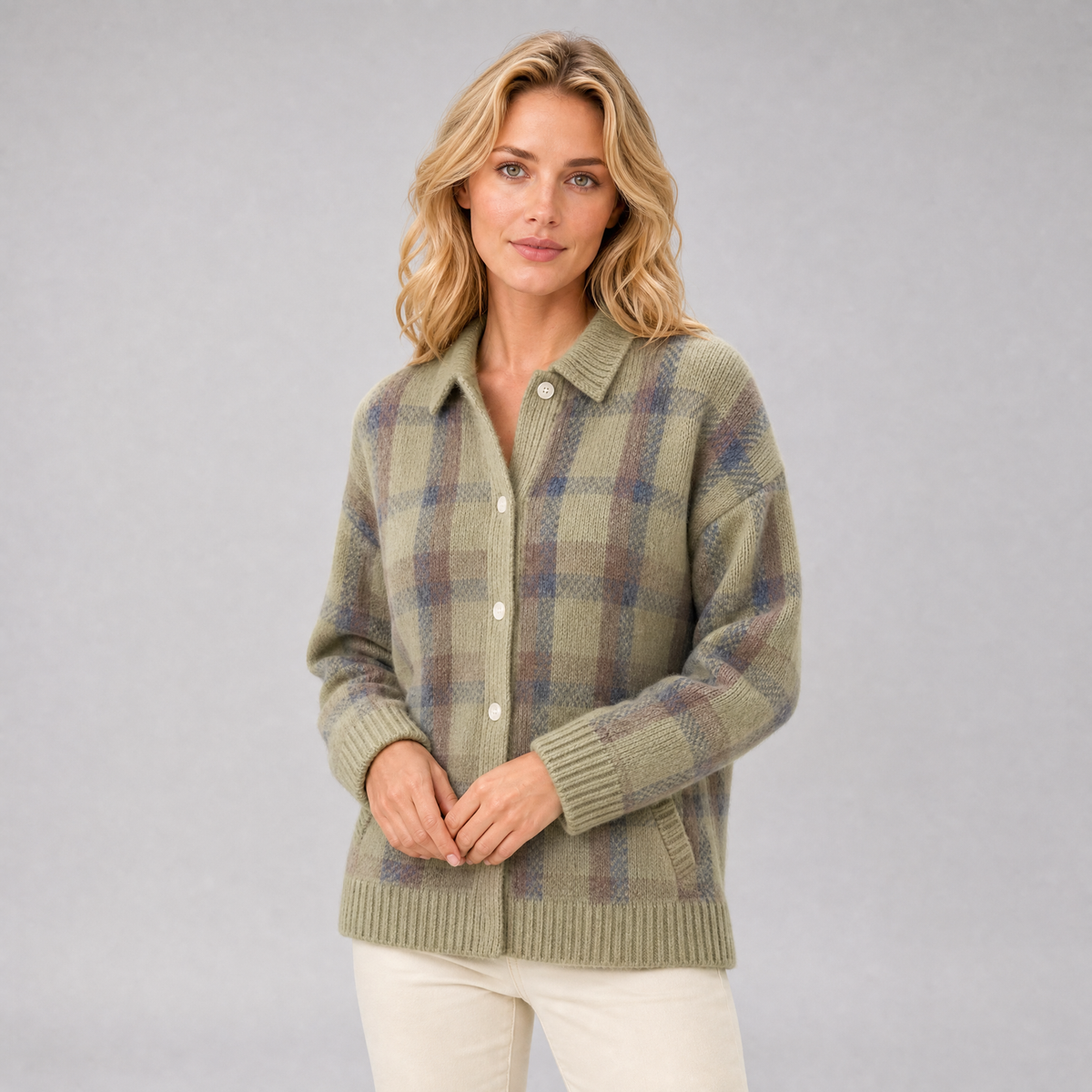 Women's Plaid Knit Collared Cardigan