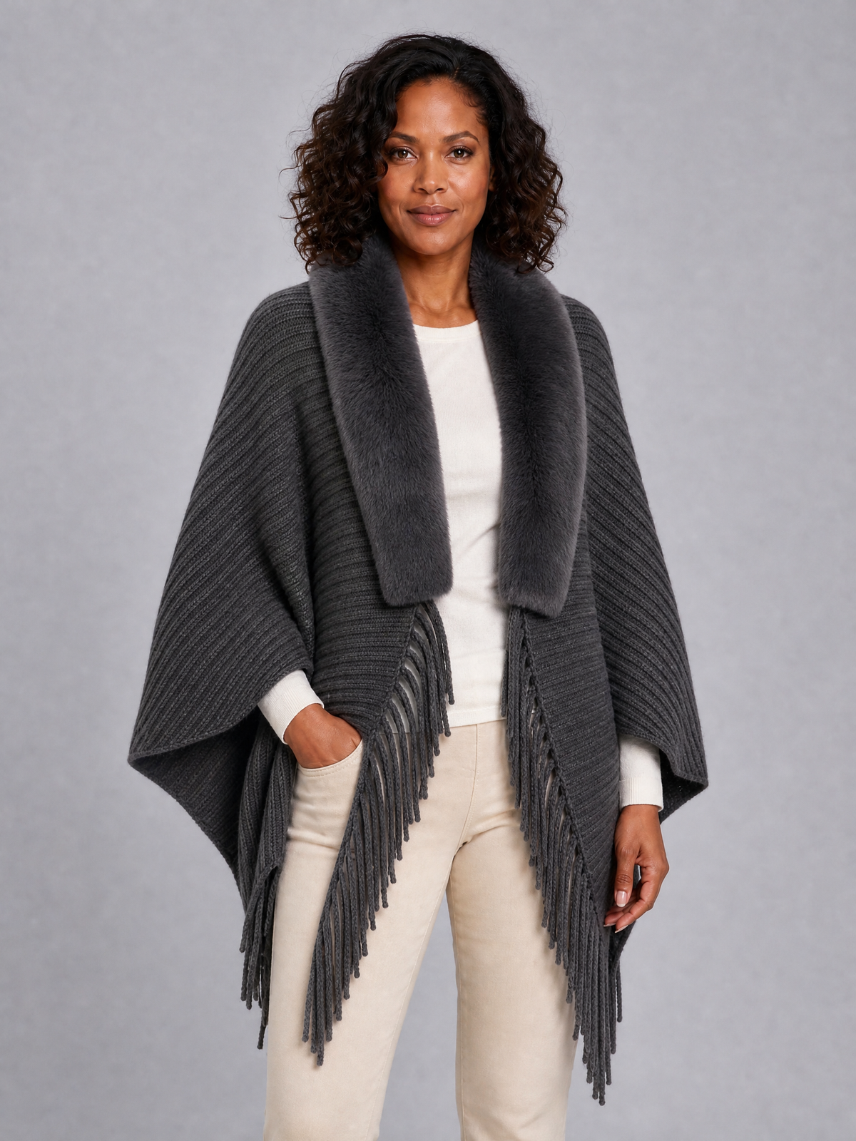 Women's Ribbed Wool Blend Relaxed Faux Fur Collar Tassel Cape