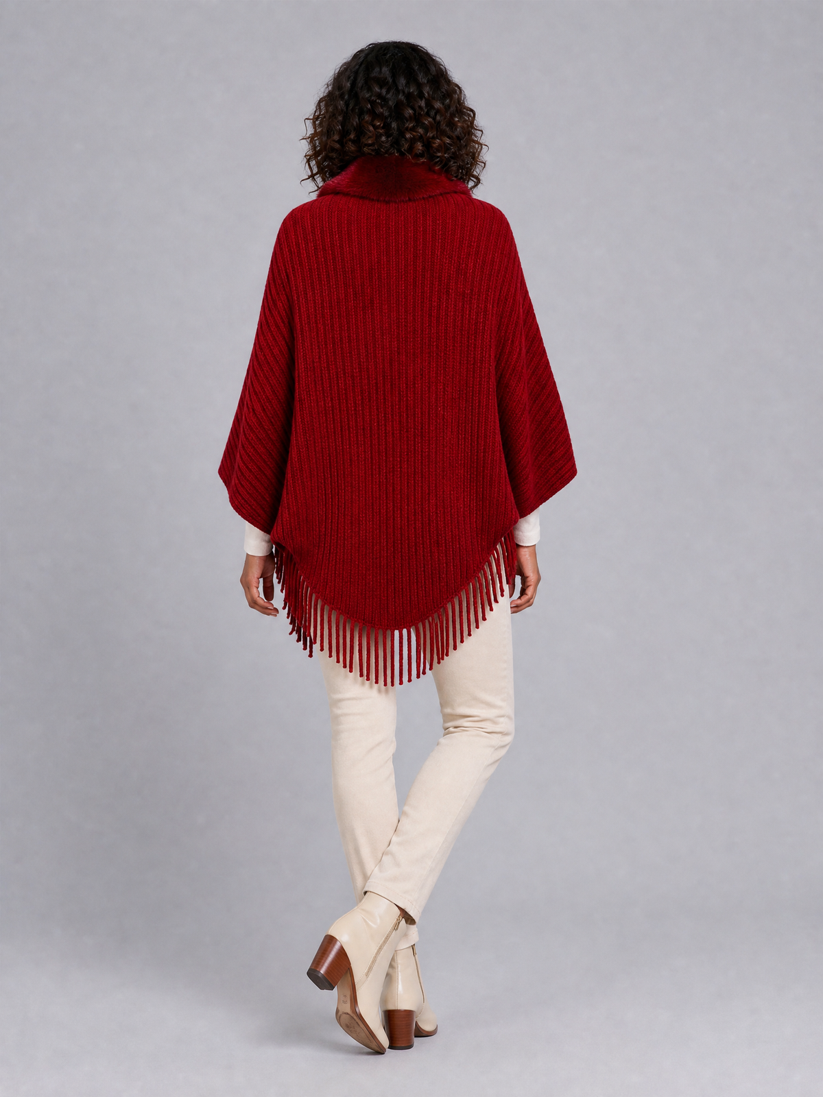 Women's Ribbed Wool Blend Relaxed Faux Fur Collar Tassel Cape
